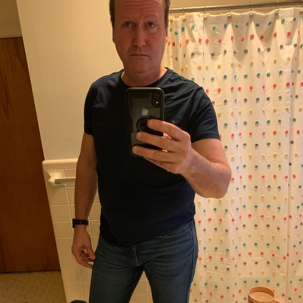 Meet your Posher, Jonathan